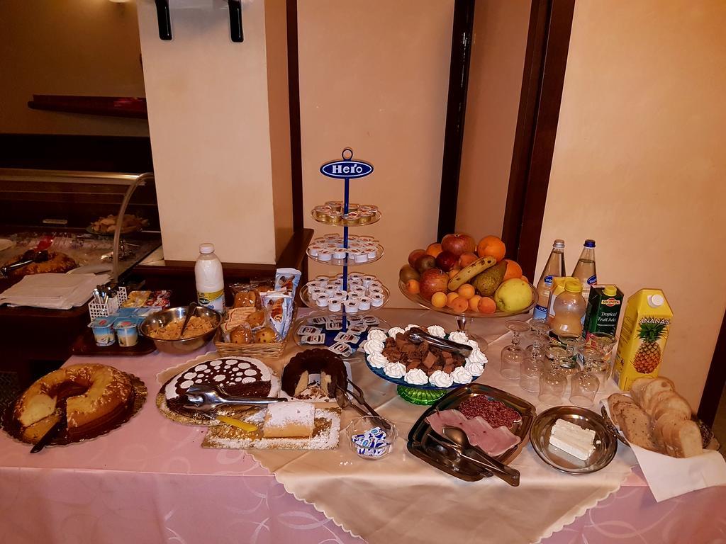 Hotel Ferranti 보르지아노 외부 사진